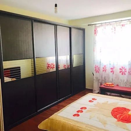 Spacious Near The Promenade! Apartament *